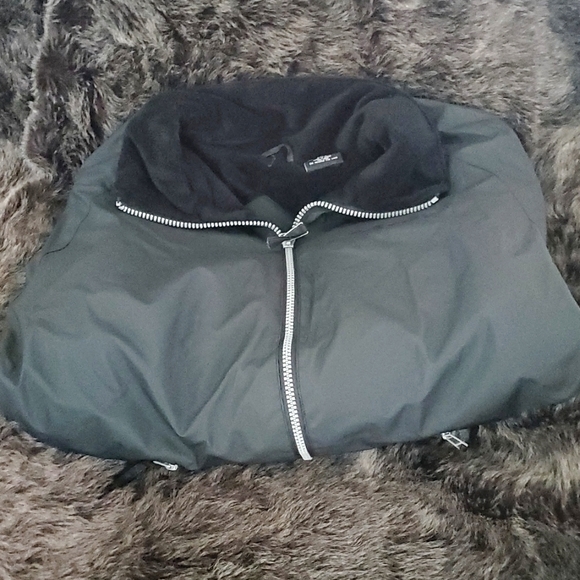 WEATHERPROOF GARMENT COMPANY/PERFORMANCE - Picture 14 of 14